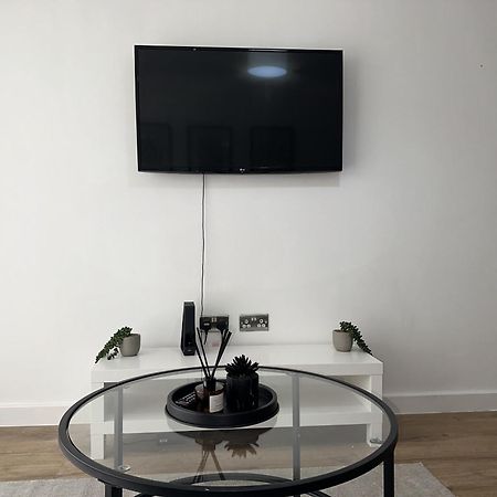 Appartamento Luxury - Smart Tv - Fast Wifi - Near Utilitia Arena & Icc Birmingham Esterno foto